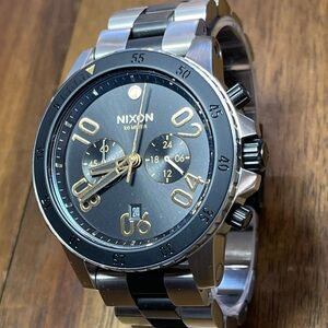 Nixon Ranger Black and Silver Chronograph Bracelet Watch.